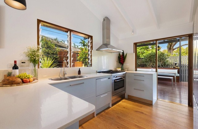 Sanctuary Spaces - Spring Tide House & Swell Studio