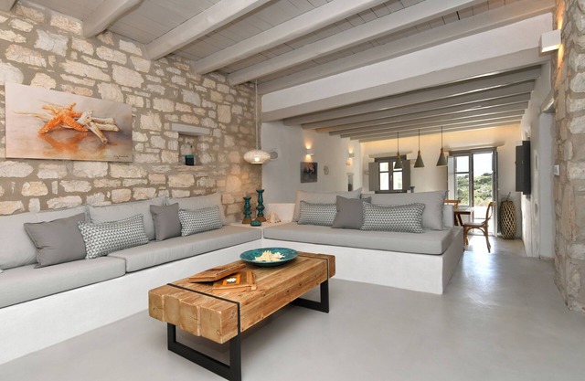 Sand Key Villa 2 - Brand new luxury holiday residence 400m from the beach