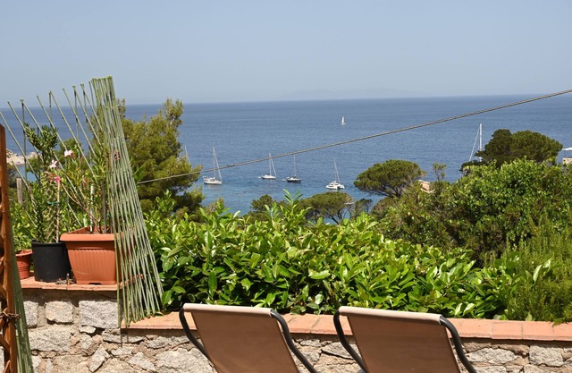 Sant' Andrea Cotoncello: House with amazing sea view and garden