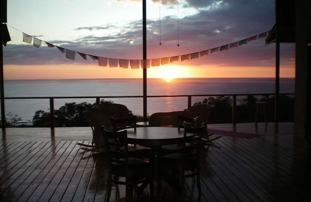 SANTA TERESA SURF VISTA VILLAS
