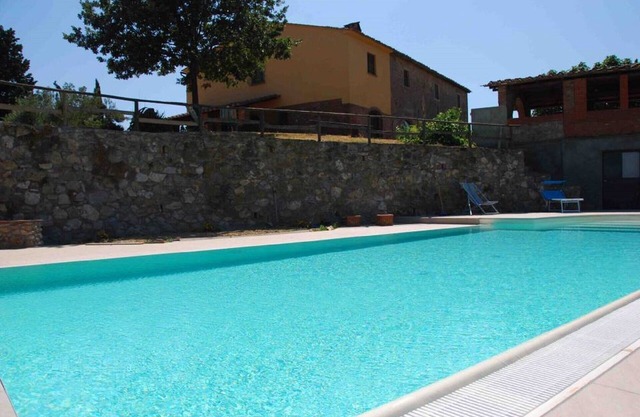 Santermo3 Large accommodation typical Tuscan farmhouse from the 1800s