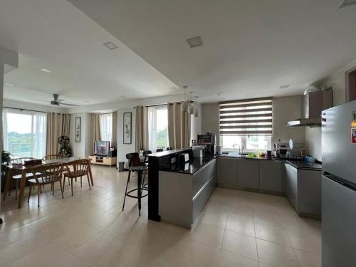 Santubong Suites Sejinjang