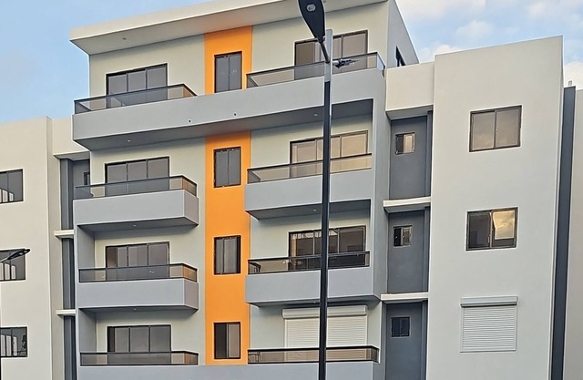 Saphfire Luxe 5 to 8 Minutes from LasAmericas International Airport & the beach