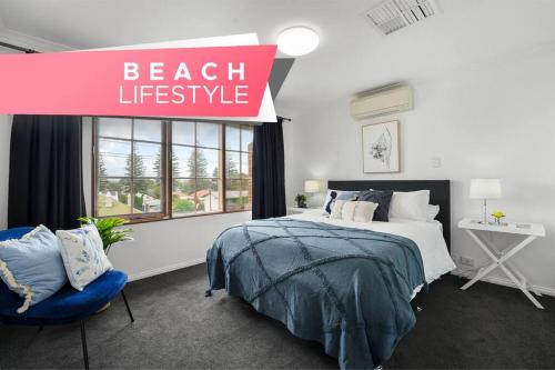 Sapphire by the Sea - Beach Family Modern