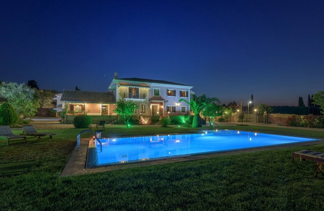 Sarakino House with Private Pool