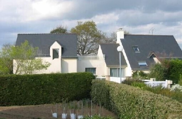 SARZEAU 56 PRESQU'ILE RHUYS Appart/House quiet 400m beach - garden - WIFI -