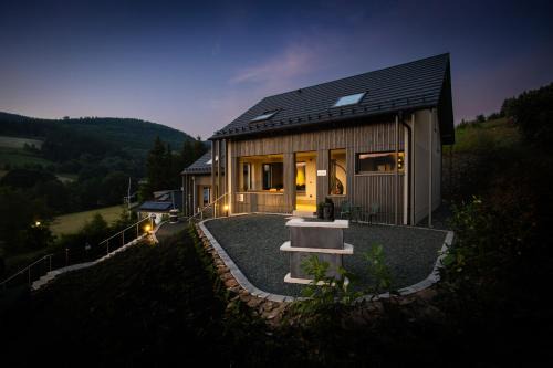 SAUERLAND CHALETS - "Die Chalets Herzenssache"