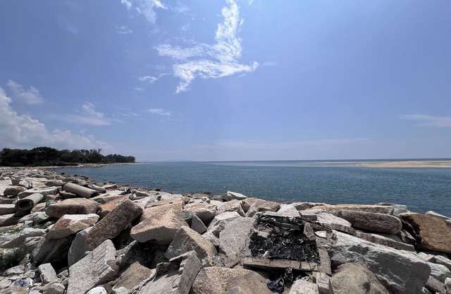 Saujana Villa Cherok Paloh, Kuantan Beach