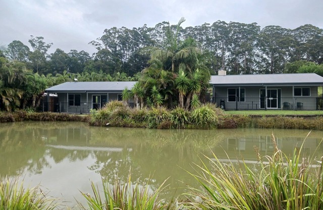 Sawtell Hinterland Retreat .Rural , peaceful living ,close to everything !