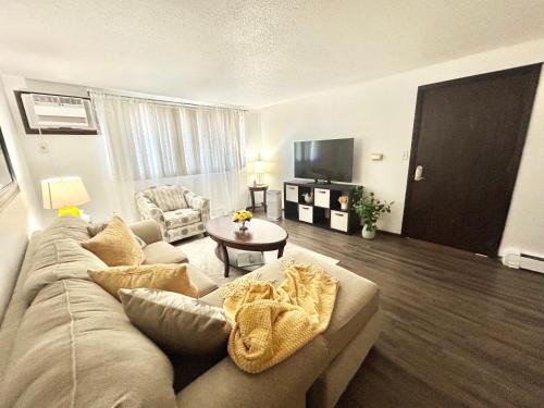 Scape to Your Marion Getaway!