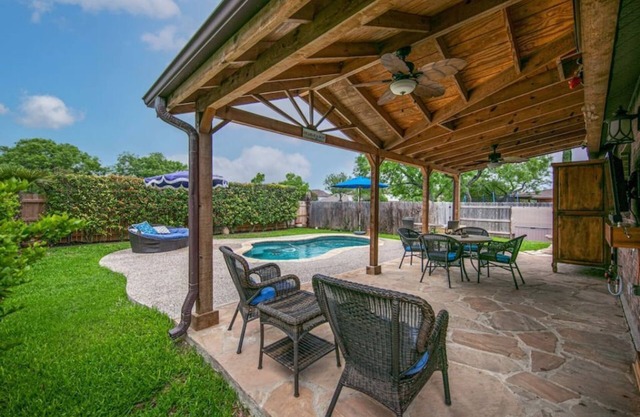 SCENIC OASIS * King Master Suite & Private Pool *