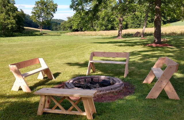 Scenic, quiet, rural get-away with free firewood