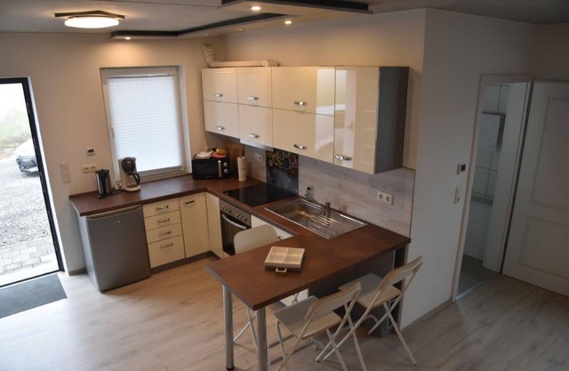 Schönes 1-zimmer-appartement für bis zu 4 Personen mit Kostenfreiem Wlan