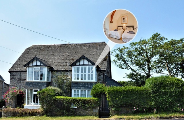 School Cottage - Two Bedroom House, Sleeps 4