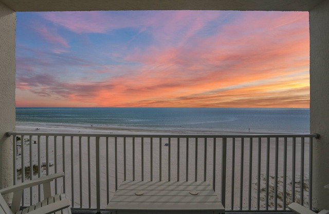 🌊 Sea Breeze #506 Direct Gulf Front with Prime Madeira Beach Location