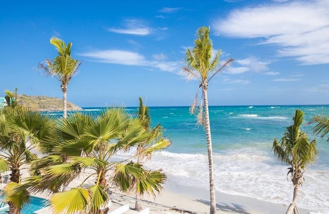 ☀️👙Sea Fan - Exquisite Coral Beach Club Villa - With Views from Each Bedroom