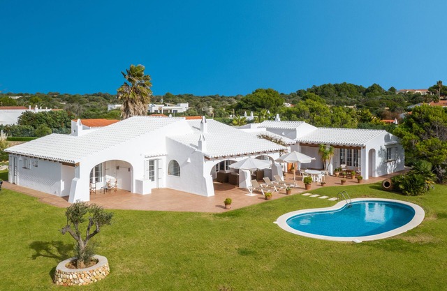 Sea front Villa in Binidalí with unbeatable sea views, Menorca