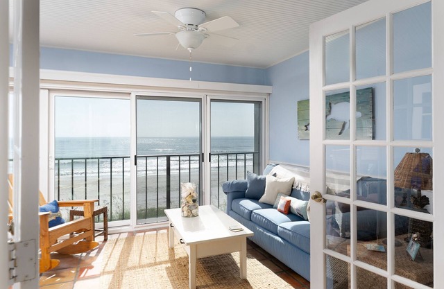 "Sea La Vie" - On the beach in Ponte Vedra