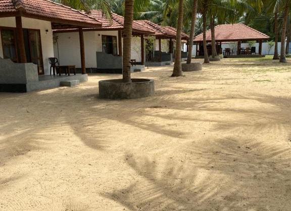 Sea Sand Resort