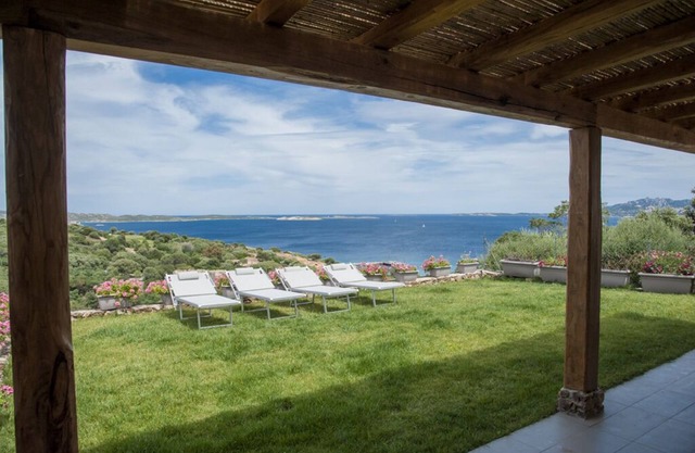 Sea view Villa in front of Caprera Island - 8 people