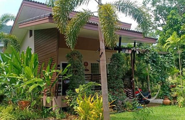 Seabreeze Cottage