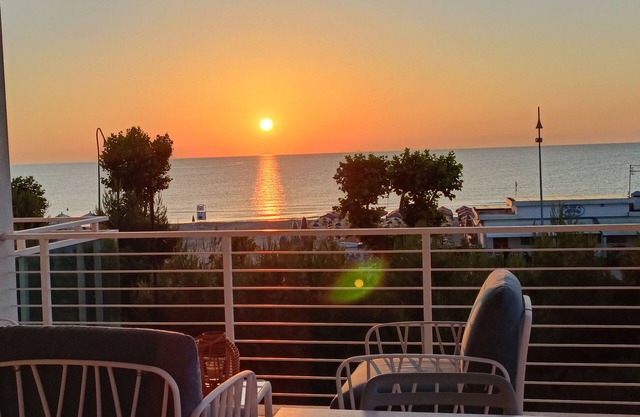 Seafront, apartment with wonderful terrace
