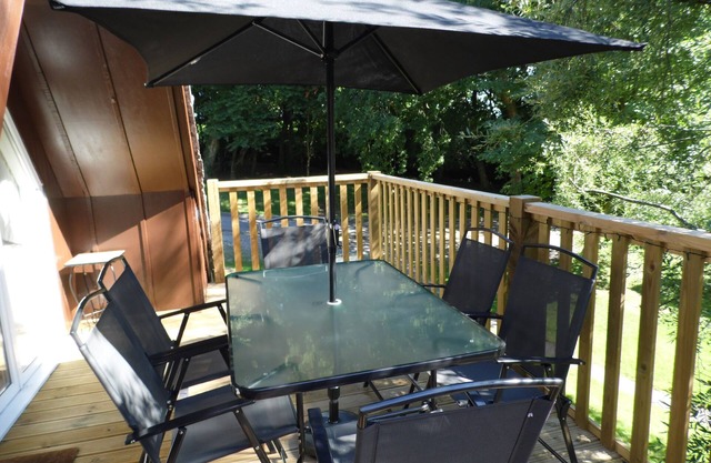 Seanicview Primrose lodge Alpine lodge with 3 bedrooms and Shared Pool