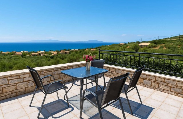Seaside Serenity - Stylish Seaview Home