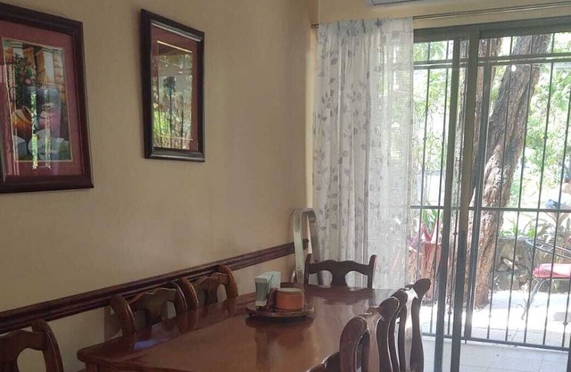 Seaside Serenity! Ultimate Vacation Retreat, walking distance to all essentials!