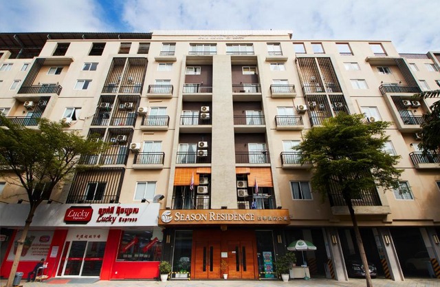 Season Residence