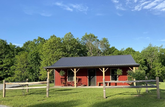 Secluded 2 Bedroom Sanctuary on 20 Acres in the Heart of the Bourbon Trail