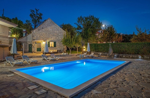 secluded 4-bedroom villa with 45sqm heated pool