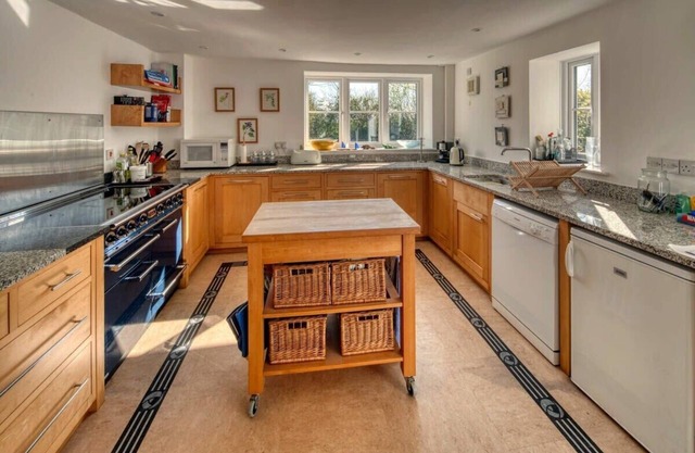 Secluded Cottage & Garden nr Sherborne