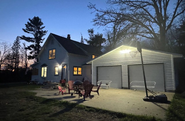 Secluded Farmhouse in Brainerd Lakes Area Large Yard with views