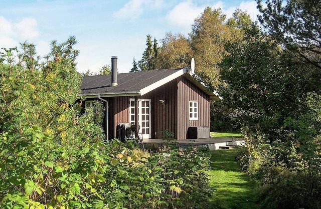 Secluded Forest Retreat at Gjol-By Traum