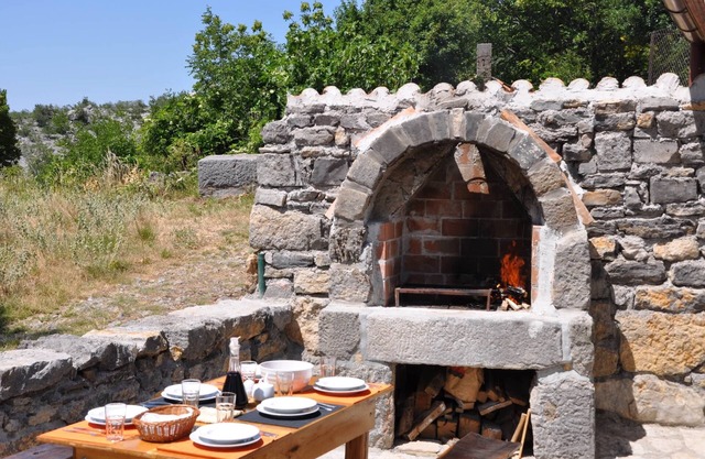Secluded holiday house Štokić Pod, Velebit (K-21524)