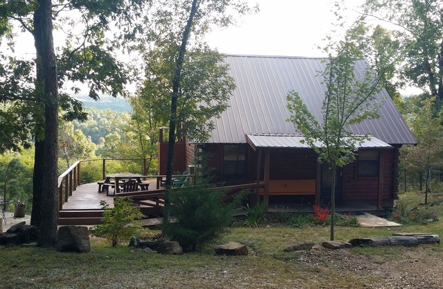 Secluded Newton Co. Arkansas Cabin with View