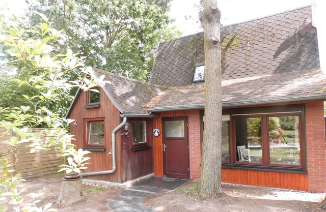 Seebadhaus right on the harbor + beach. The sandy beach is only 200 m away!