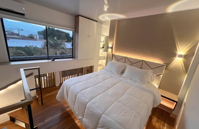 SELECT Medellin-301, 1-bedroom apartment with AC and WiFi- Near El Poblado
