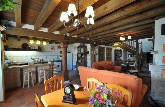 Self catering La Fuente de Pavía for 6 people