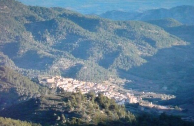 Self catering La Serreta for 6 people