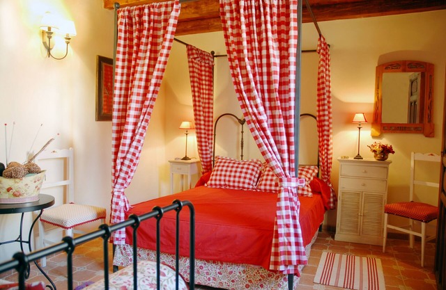 Self catering Lindos Huespedes for 2 people