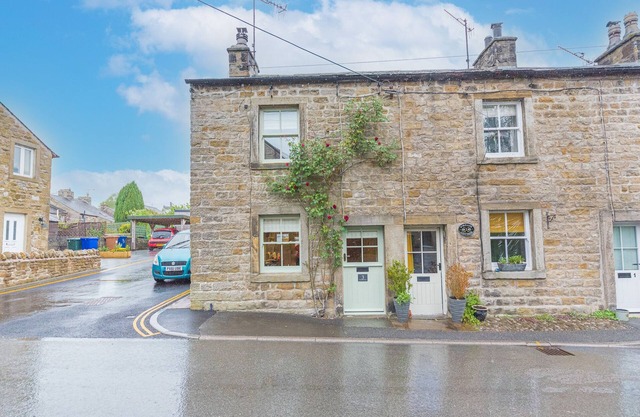 Self check in cosy country retreat