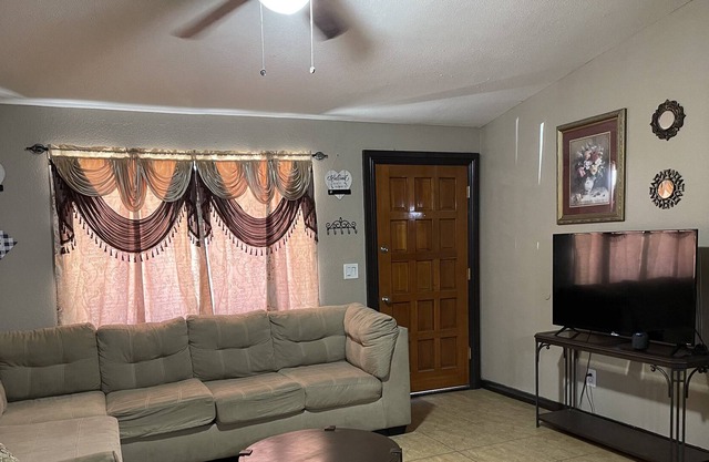 Self Check-In Home in West Phoenix