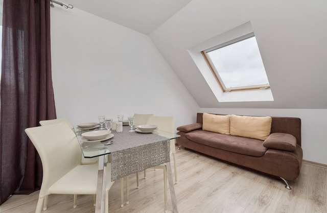 Semaforowa Apartment Wroclaw by Renters