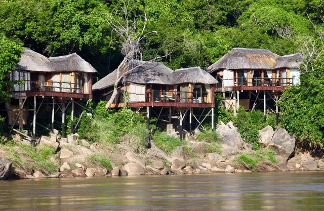 Serena Mivumo River Lodge