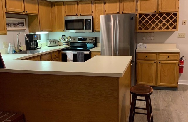 Serene Mountain Retreat