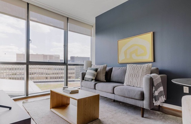 Serene N Bethesda 1BR w/Rooftop Pool & W/D, nr Coffee, by Blueground