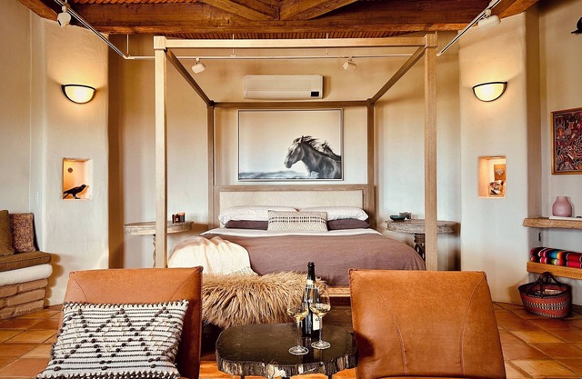 Serene Ojo Casita/mtn. views