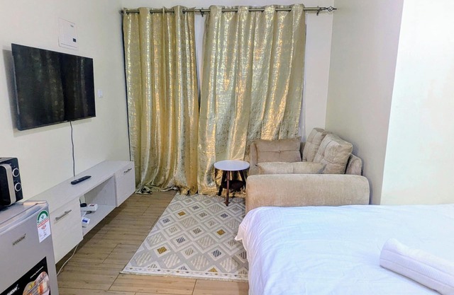 Serene studio with fitness room in Juja